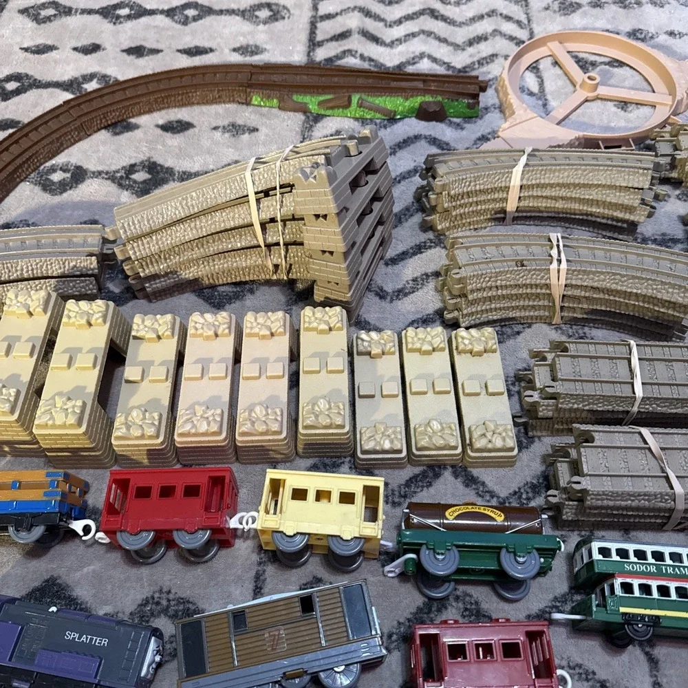 Thomas TrackMaster Lot 90+Pcs Track Splatter Gullane Limited, Tramways  2006...